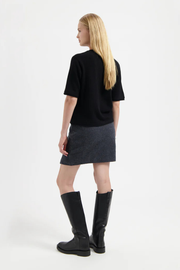 90000 BLACK