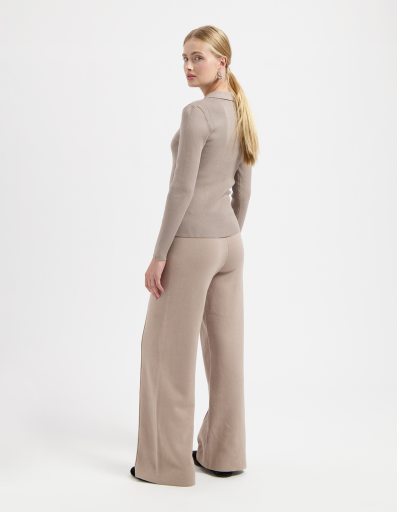 20001 TAUPE
