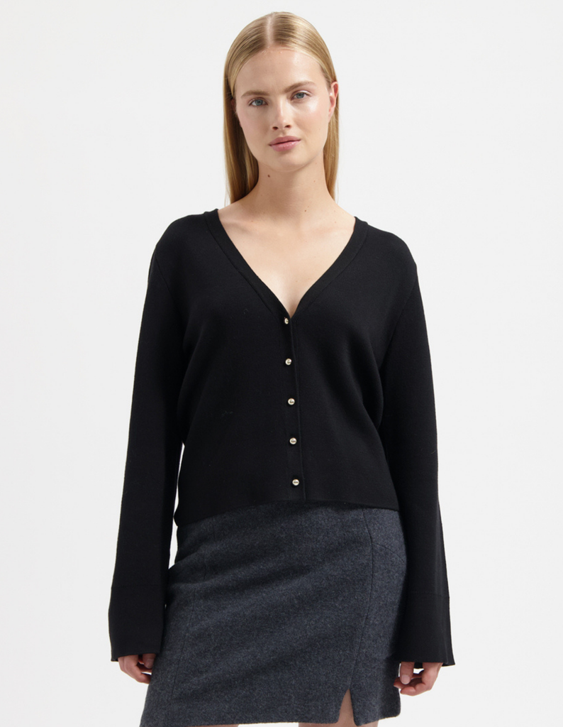 90000 BLACK