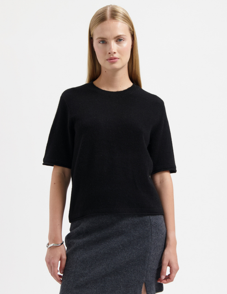 90000 BLACK